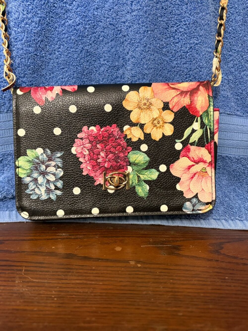 Bebe Crossbody Purse Black With Floral Design